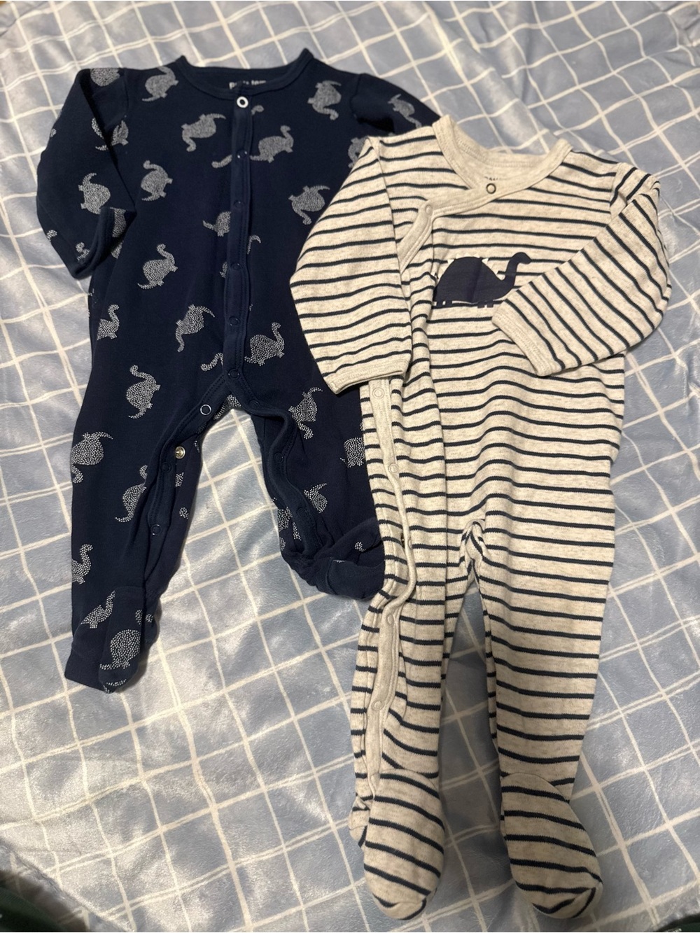 Petit Lem Navy and Gray Whale Footie Set